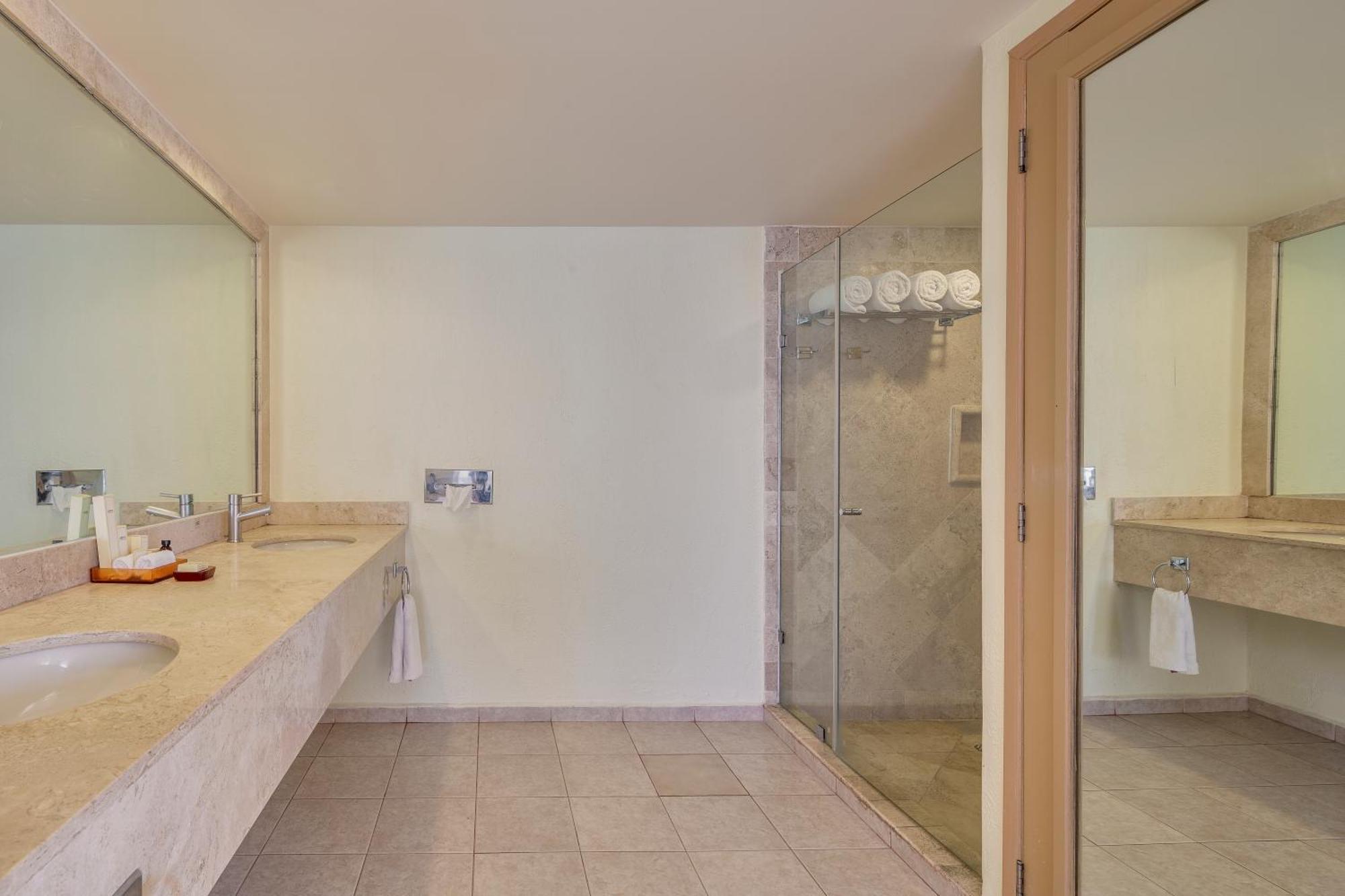 Master Suite, 3 Bedroom Plus